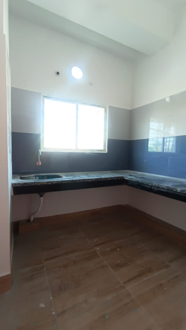 Unfurnished 2bhk in Kahilipara, Guwahati, Assam, India for Rent